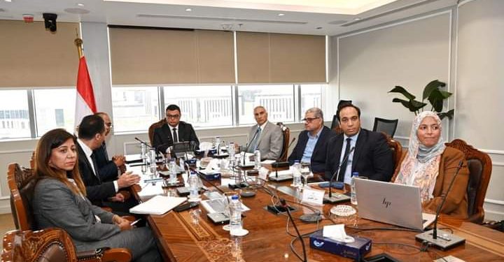 لماذا تستعين وزارة الإسكان بشركة سيمنز ؟