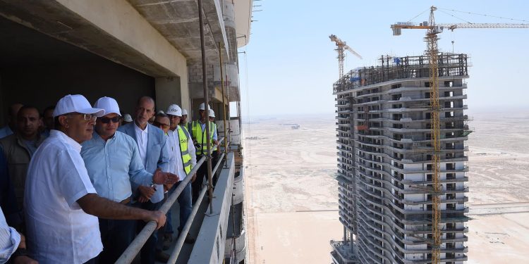 الكريستال لاجون