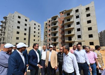 وزير الإسكان يتفقد موقف تنفيذ وحدات المبادرة الرئاسية «سكن لكل المصريين» بمدينة بدر
