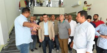 وزير الإسكان يتفقد اللمسات الأخيرة للانتهاء من تنفيذ فرع توثيق مدينة العلمين الجديدة المميز