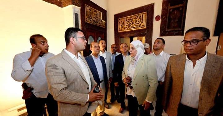 الشربيني يتابع مشروع ترميم منزل زينب خاتون بحى الجمالية 1 الشربيني يتابع مشروع ترميم منزل زينب خاتون بحى الجمالية