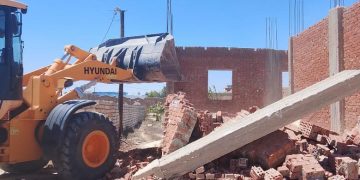 إزالة مخالفات بناء