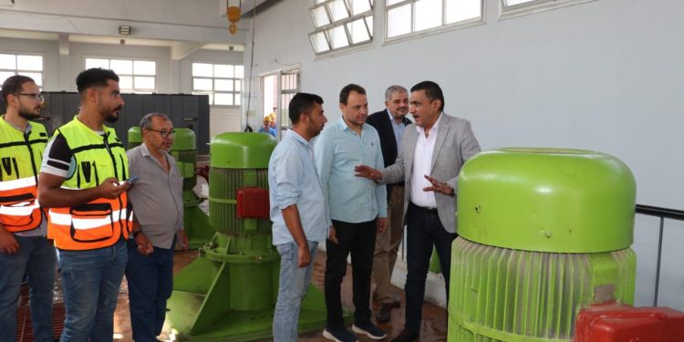 المهندس أشرف فتحي يتفقد مأخذ ومحطة تنقية مياه الشرب بمدينة ٦ أكتوبر 1 محطة تنقية مياه الشرب