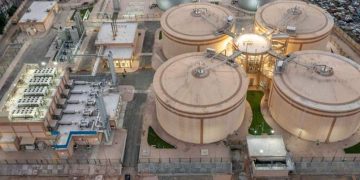 نائب وزير الإسكان يتابع موقف تقديم خدمات الصرف الصحي بالإسكندرية