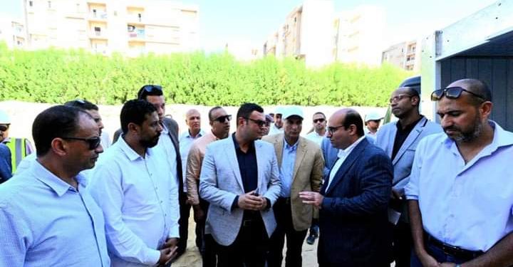 وزير الإسكان يتفقد شقق سكن لكل المصريين بمدينة حدائق أكتوبر