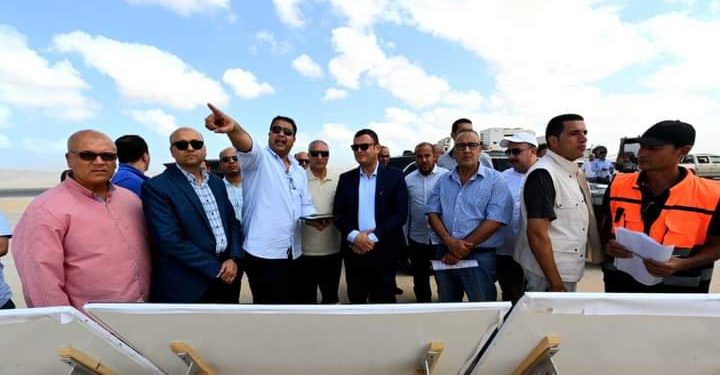 وزير الإسكان يتفقد موقف تنفيذ أعمال المرافق والطرق بمنطقة غرب الضبعة