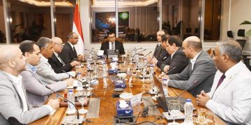 الشربيني يوجه باستخدام الحلول المتطورة في منظومة مياه الشرب