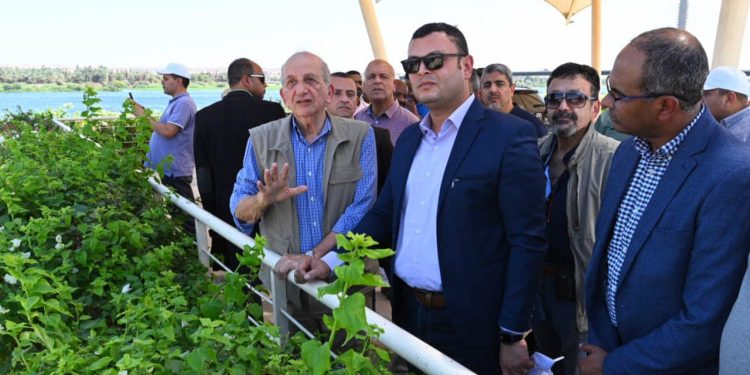 وزير الإسكان يتفقد وحدات سكن لكل المصريين بمدينة أسوان الجديدة 1 سكن لكل المصريين