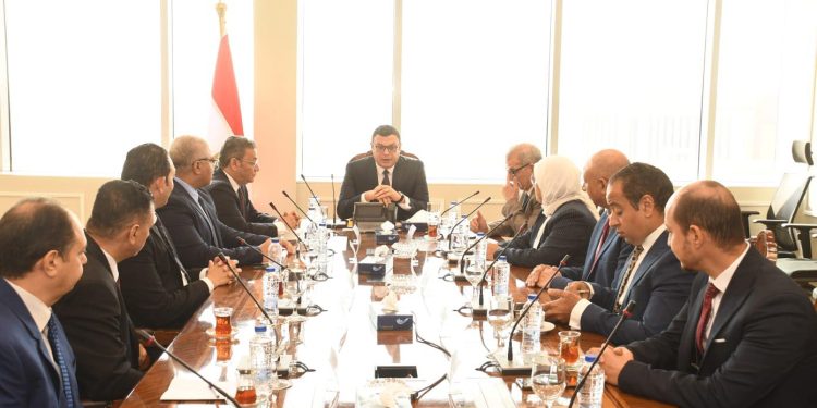 حصر جميع الوحدات