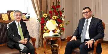 وزير الإسكان