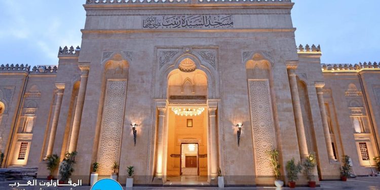 وزير الإسكان يعلن فوز المقاولون العرب بجوائز منصة ENR العالمية