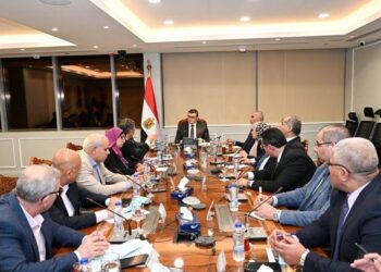 وزير الإسكان