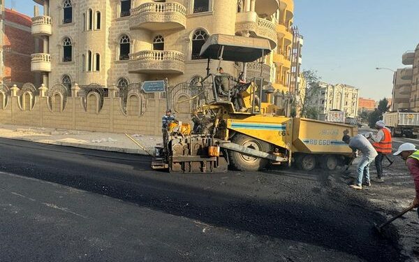 وزير الإسكان يتابع سير العمل بمنظومة الطرق والنقل الجماعي بعددٍ من المدن الجديدة 1 منظومة الطرق