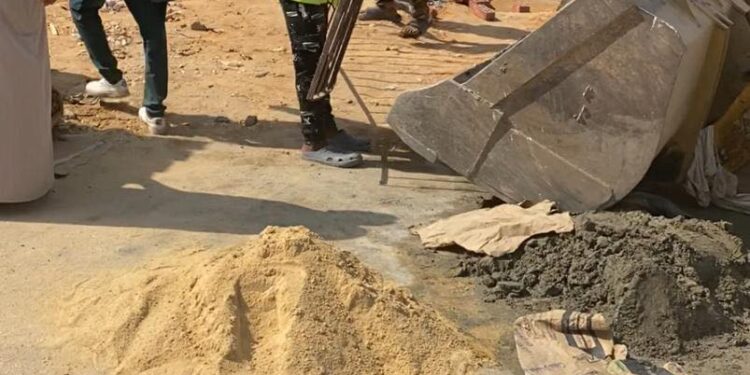 جهاز مدينة أكتوبر الجديدة ينفذ 11 قرار إزالة لمخالفات بناء بمنطقة ابني بيتك