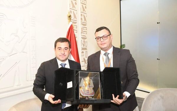 ائب وزير الإسكان الروسي