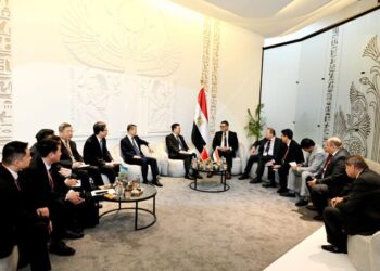 وزير الإسكان