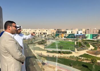 وزير الإسكان