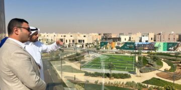 وزير الإسكان