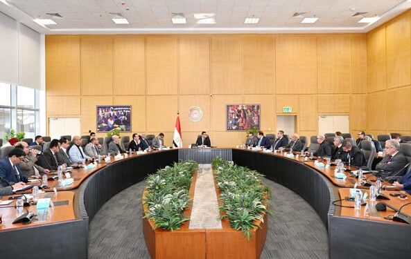 المطورين العقاريين