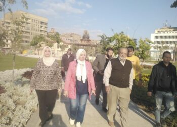 رئيس جهاز مثلث ماسبيرو تتابع أعمال تطوير حديقة الأزبكية