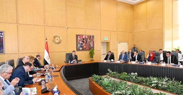 وزير الإسكان يتابع موقف تنفيذ مشروع حديقة تلال الفسطاط 1 حديقة تلال الفسطاط