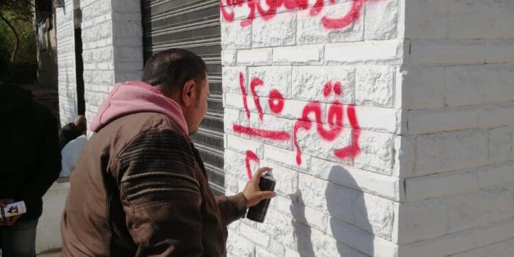 حملات لإزالة الإشغالات بمدن 6 أكتوبر والسادات و 15 مايو 1 حملات لإزالة الإشغالات