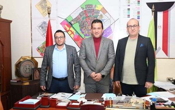 رئيس جهاز مدينة العاشر من رمضان يبحث فرص التعاون مع وفد من شركة لارك التركية 1 العاشر من رمضان