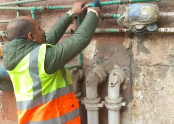 وصلات المياه الخلسة