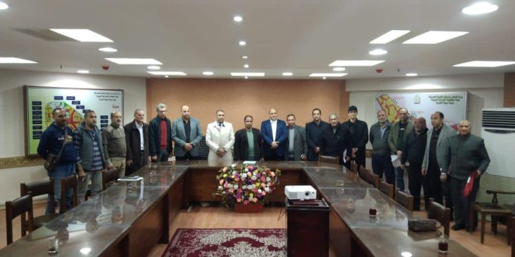 رئيس جهاز مدينة أسيوط الجديدة يبحث مطالب سكان الحي الثالث 1 جهاز مدينة أسيوط الجديدة