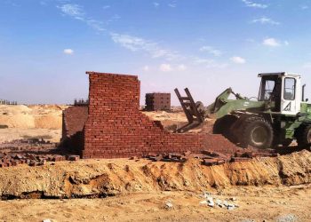 وزير الإسكان