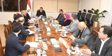 وزير الإسكان