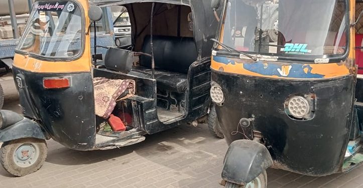 حملة لـ جهاز مدينة بدر تضبط 8 تكاتك و 2 دراجة نارية 1 جهاز مدينة بدر