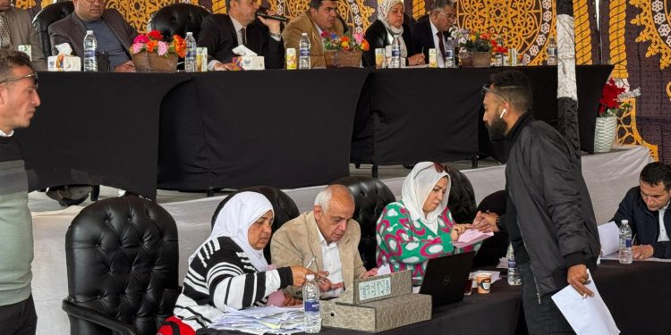 أسواق تجارية