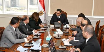 وزير الإسكان