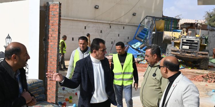 وزير الإسكان