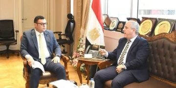 وزير الإسكان