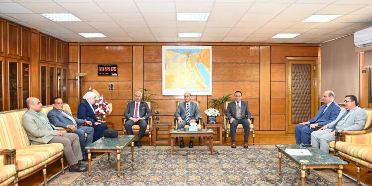 رئيس جامعة أسيوط