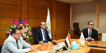 سور جامعة أسيوط